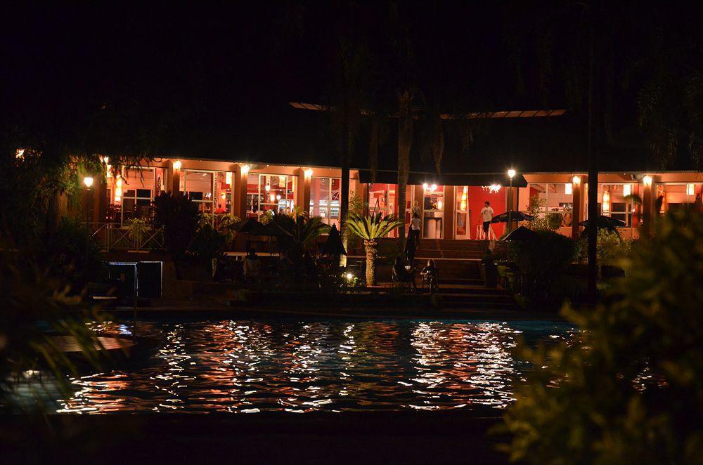 Iguazu Inn Hostel Puerto Iguazú Exterior foto