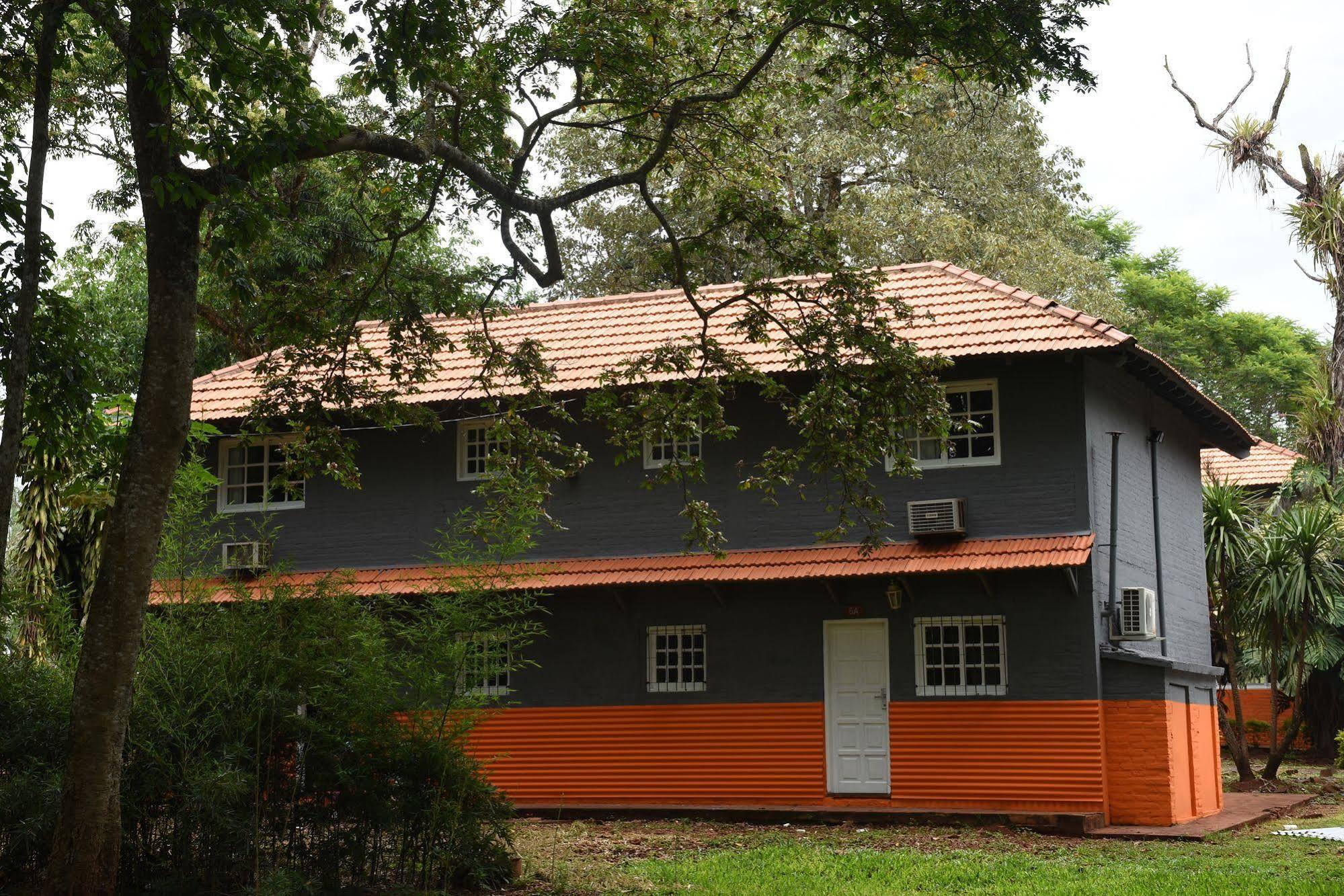 Iguazu Inn Hostel Puerto Iguazú Exterior foto